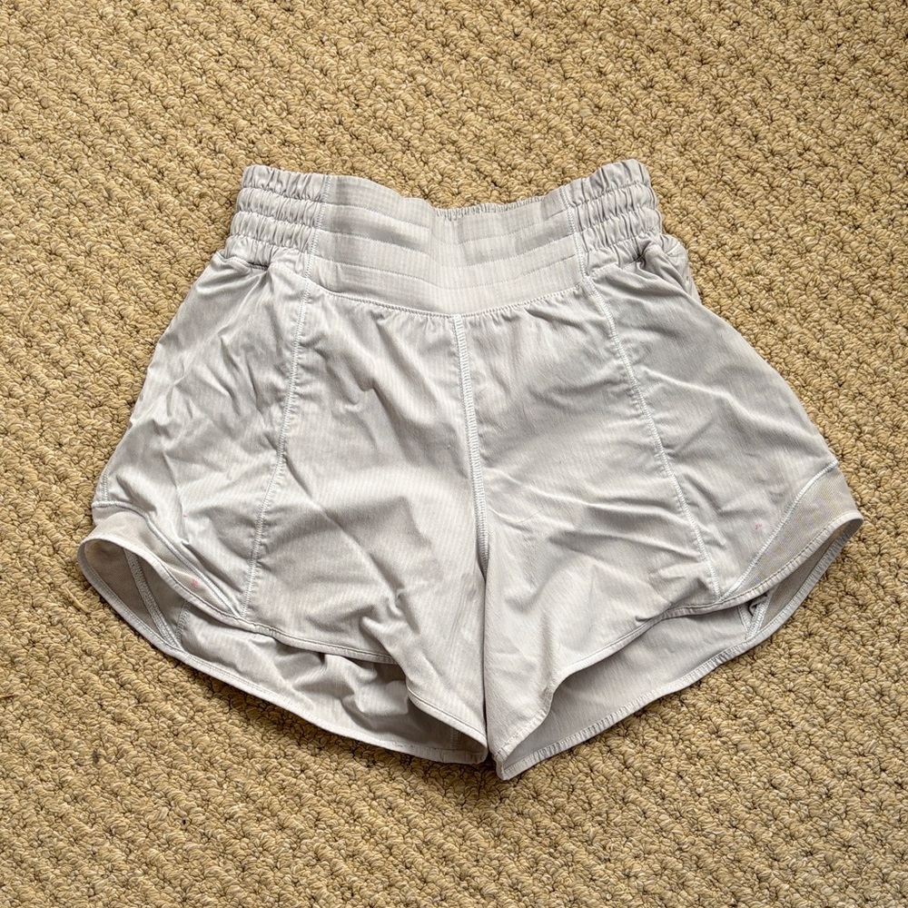 Lululemon Hotty Hot Shorts Light Gray